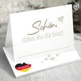 50 Tischkarten „Schön, dass du da bist!“ – in Braun, Grün, Grau oder Lila
